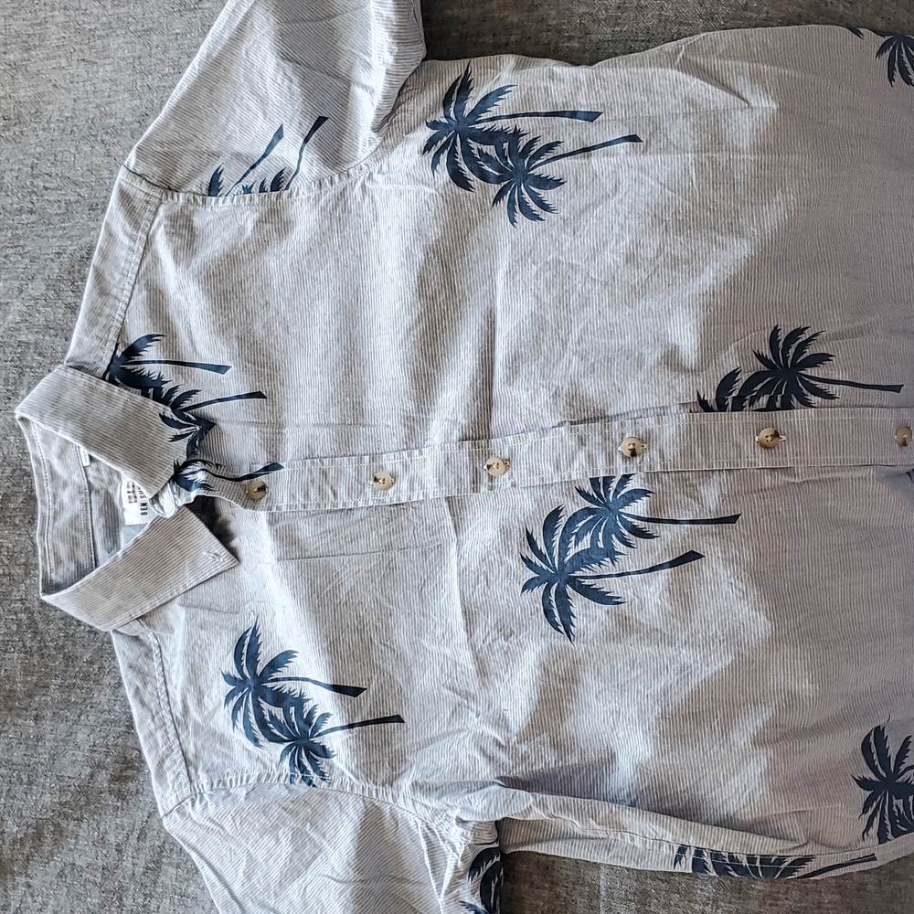 Ben Sherman Button down short sleeve shirt